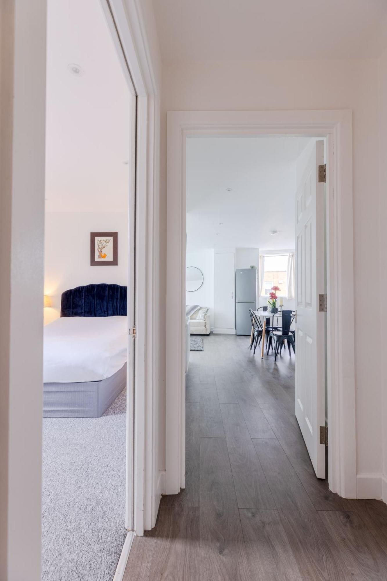 Vertigo Boutique Sleeps 4 London Kingston upon Thames  Exteriör bild